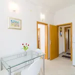 & Bari I - With Balcony And Garden View First Floor -apt 9