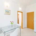 & Bari I - With Balcony And Garden View First Floor -apt 9 *